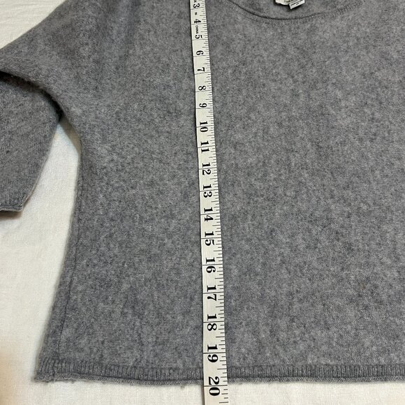 Belldini Women’s 100% Cashmere Gray Sweater Size XL Soft Crew Neck Long Sleeve - Picture 8 of 8